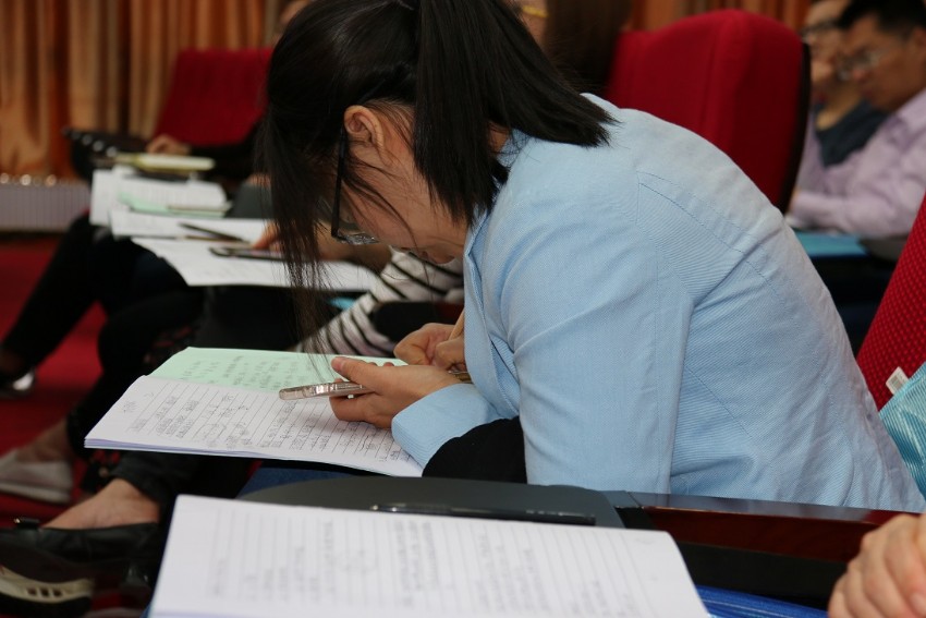 邊聽(tīng)邊記、副本.jpg