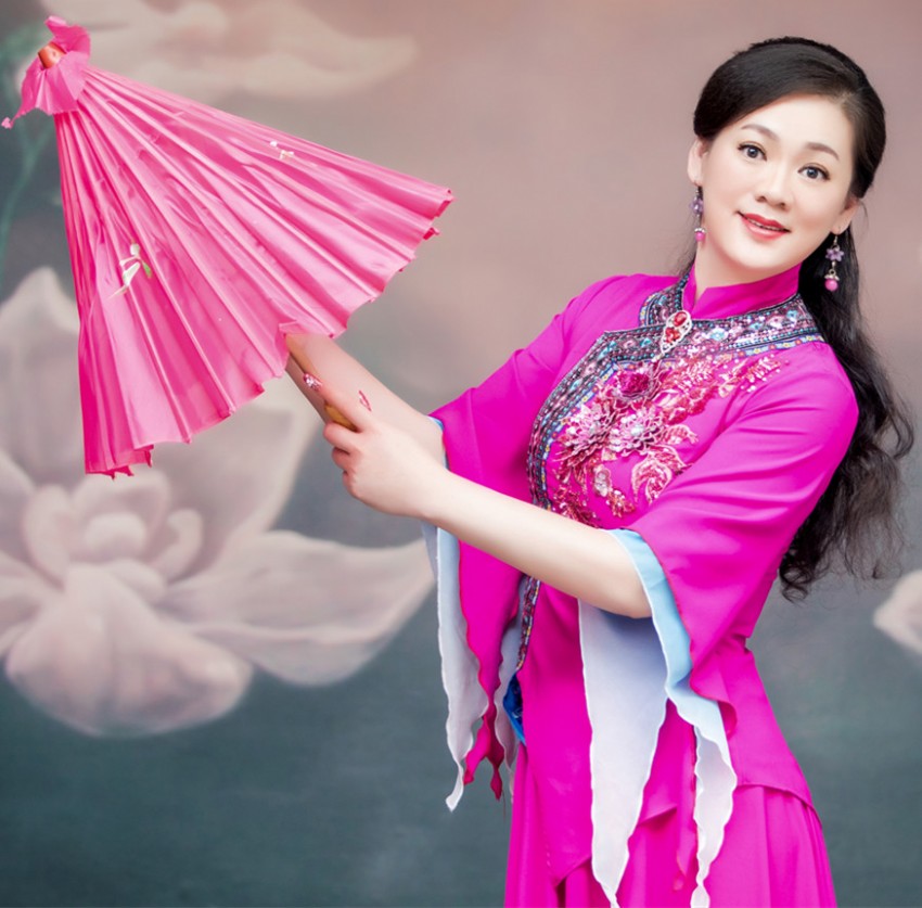 國家一級演員 楊苑玲_副本.jpg