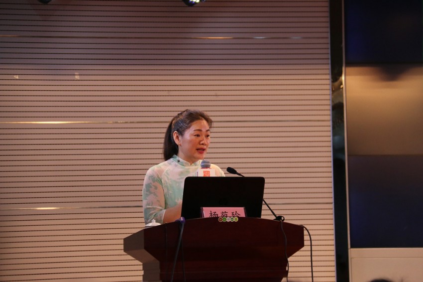 國家一級演員楊苑玲_副本.jpg